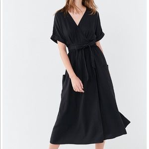 Urban Outfitters Gabrielle Linen Wrap Dress